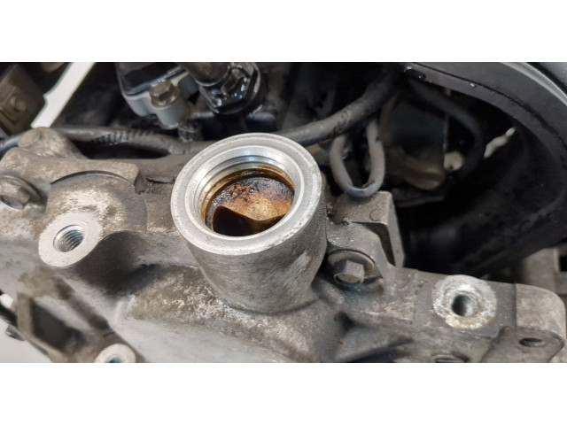 Форсунка топливная  Nissan Serena (C25) 2005-2010    16600EN200, 17520EN200     
