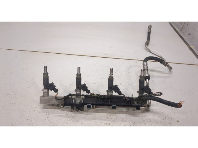 Форсунка топливная  BMW 3 E90, E91, E92, E93 2005-2012         