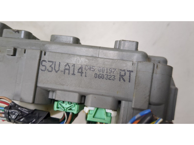 Блок предохранителей  Acura MDX 2001-2006         
