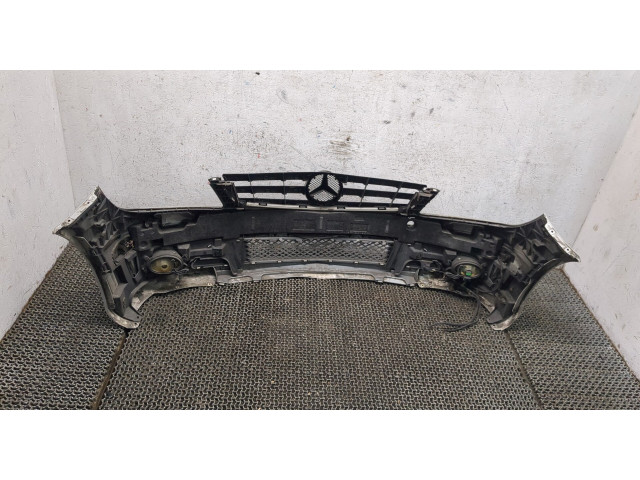 Бампер  Mercedes CLC 2008-2011 передний    A20388013409999