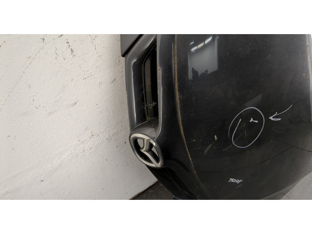 Решетка радиатора  Mazda 3 (BK) 2003-2009          