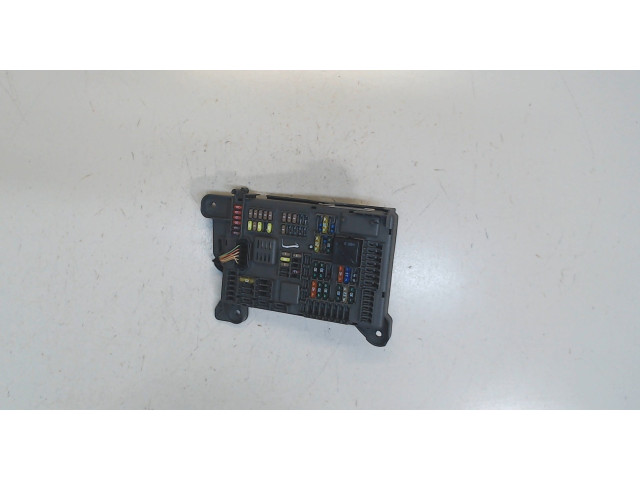 Блок предохранителей  BMW X6 E71 2007-2014      74813671     3