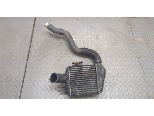 Интеркулер  KIA Sportage 2004-2010 2.0      