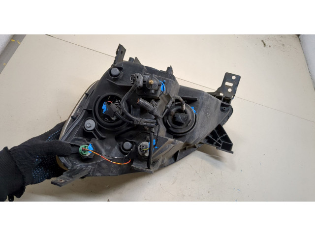 Фара передняя  Honda CR-V 2001-2006 правая 