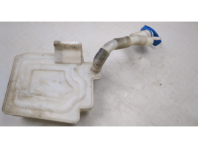 Бачок омывателя  Volkswagen Caddy 2004-2015 1K0955453S   