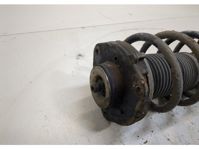 Стойка амортизатора  Volkswagen Passat 6 2005-2010 3C0413031M, 3C0411105M     