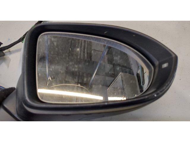 Зеркало боковое  Volkswagen Passat 8 2015-  правое             