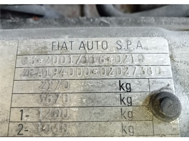 Решетка радиатора  Fiat Croma 2005-2011          2.4 735407861