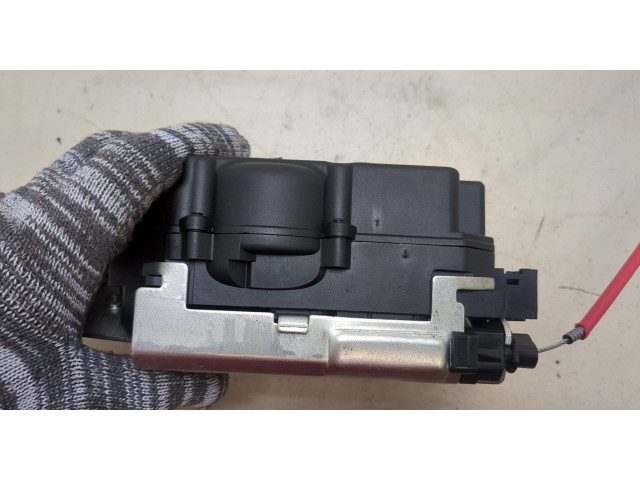 Замок багажника  Mercedes ML W164 2005-2011       