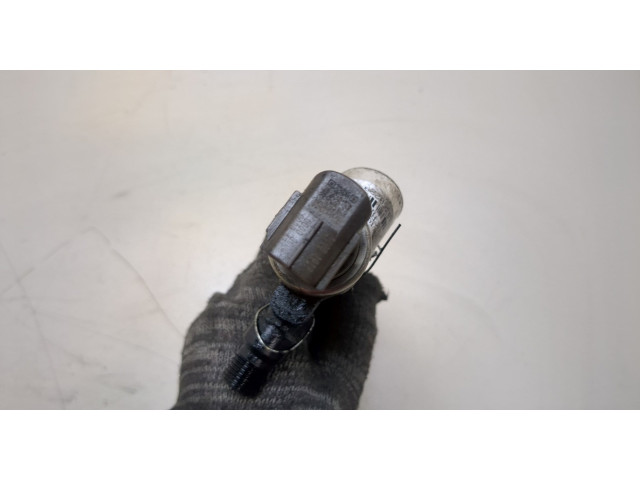 Форсунка топливная  Mazda 5 (CR) 2005-2010         