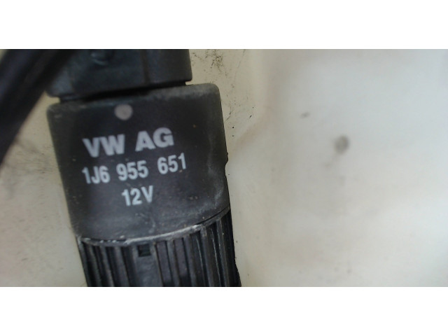 Бачок омывателя  Volkswagen Polo 1999-2001 J6955651    1