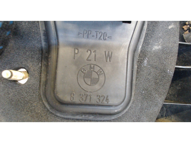 Задний фонарь     8371324   BMW 5 E39 1995-2003 