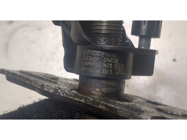 Форсунка топливная  Audi A6 (C6) 2005-2011    044511023     