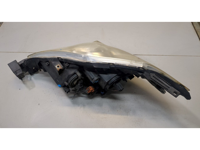 Фара передняя  Mazda 5 (CR) 2005-2010 правая 