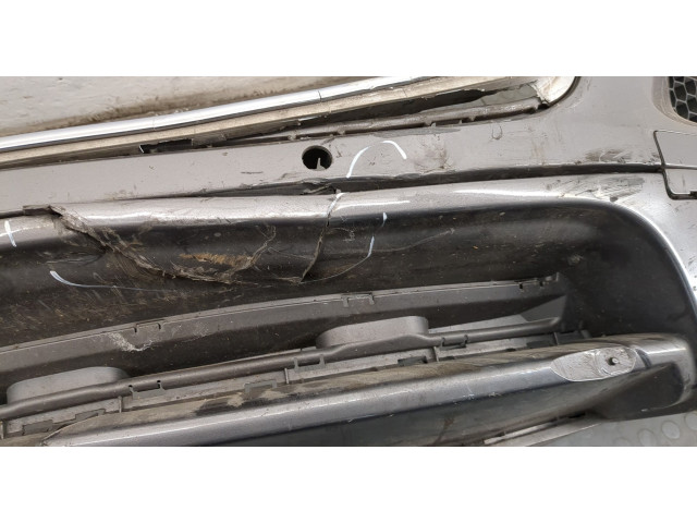 Бампер  Volkswagen Touareg 2007-2010 передний   7L6807217AR