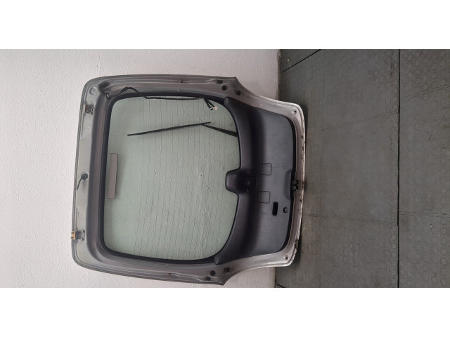 Замок багажника  Toyota Corolla E11 1997-2001       