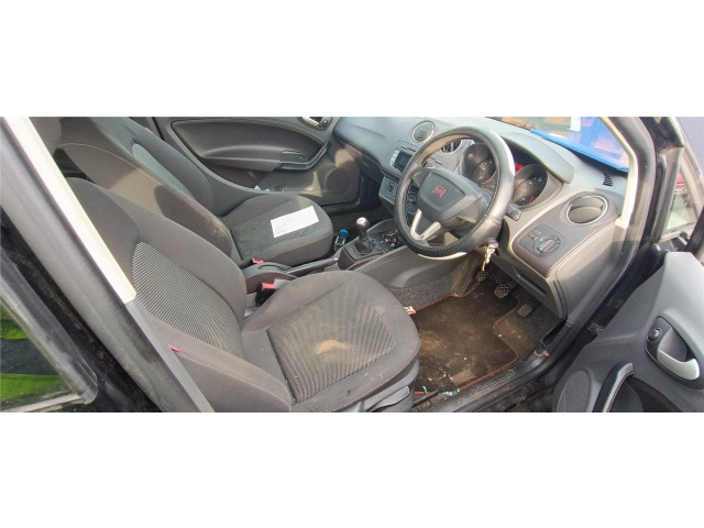 Интеркулер  Seat Ibiza 4 2008-2012 1.4  6r0145805    