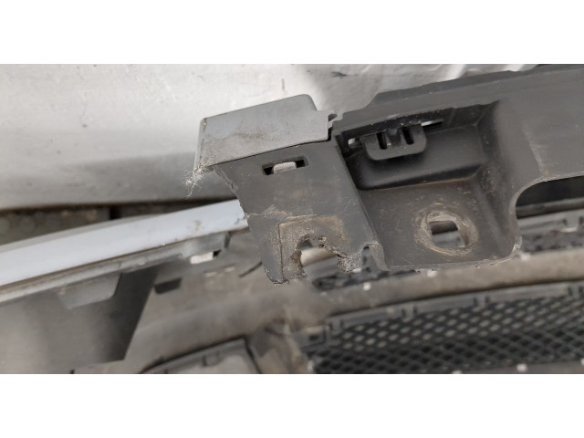 Бампер  BMW X3 E83 2004-2010 передний   