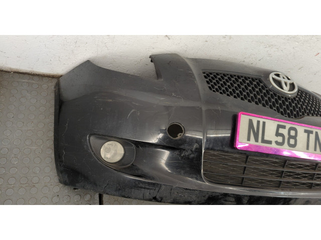 Бампер  Toyota Yaris 2005-2011 передний   