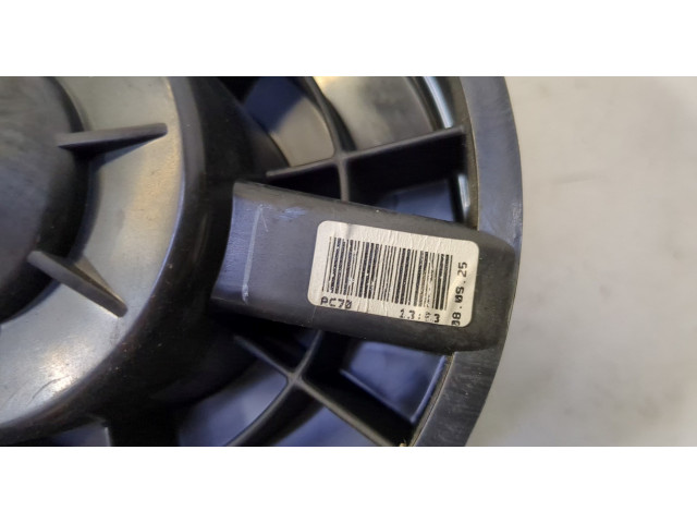 Моторчик печки  Nissan Qashqai 2006-2013        