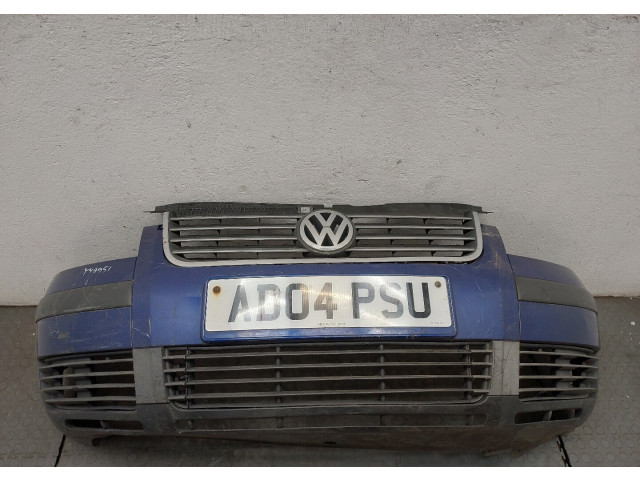 Бампер  Volkswagen Passat 5 2000-2005 передний   