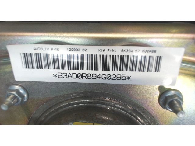 Подушка безопасности водителя  KIA Rio 2000-2005     