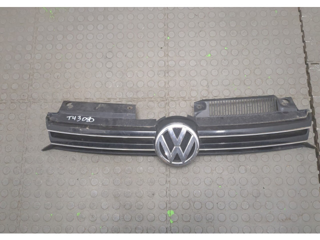 Решетка радиатора  Volkswagen Golf 6 2009-2012          5K0853651AMZLL