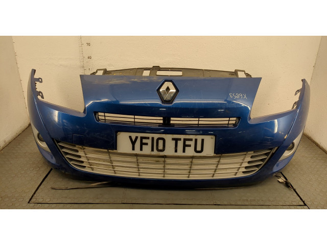 Бампер  Renault Scenic 2009-2012 передний   