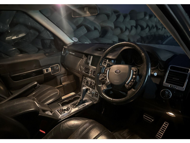 Панель приборов  Land Rover Range Rover 3 (LM) 2002-2012               4.2  Бензин