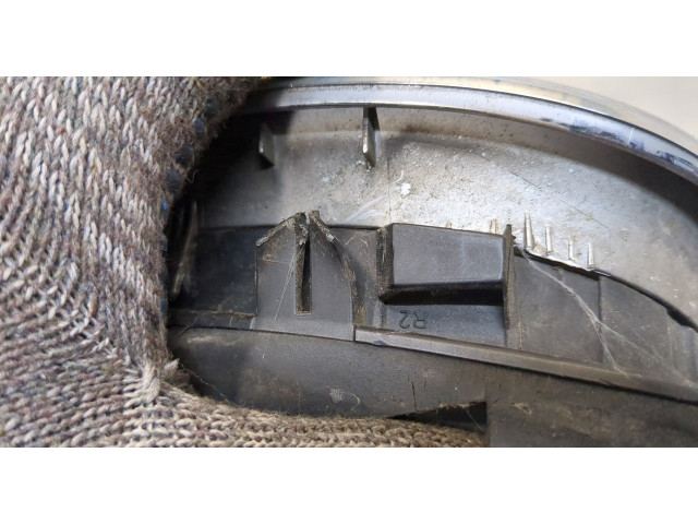 Решетка радиатора  BMW 3 E46 1998-2005          7030550