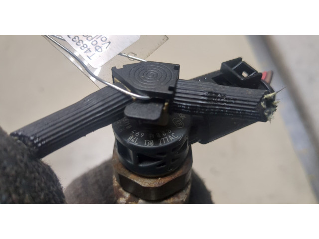 Форсунка топливная  Volkswagen Tiguan 2016-2020    0445110469     
