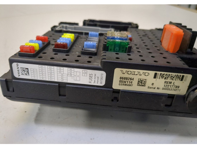 Блок комфорта  Volvo XC70 2002-2007      8688264   