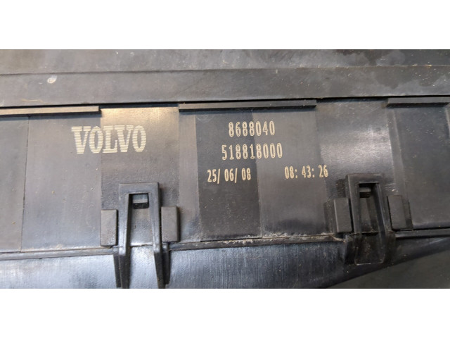 Блок предохранителей  Volvo S40 2004-      30786998   