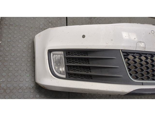 Бампер  Volkswagen Jetta 6 2010-2015 передний   5C6807217B