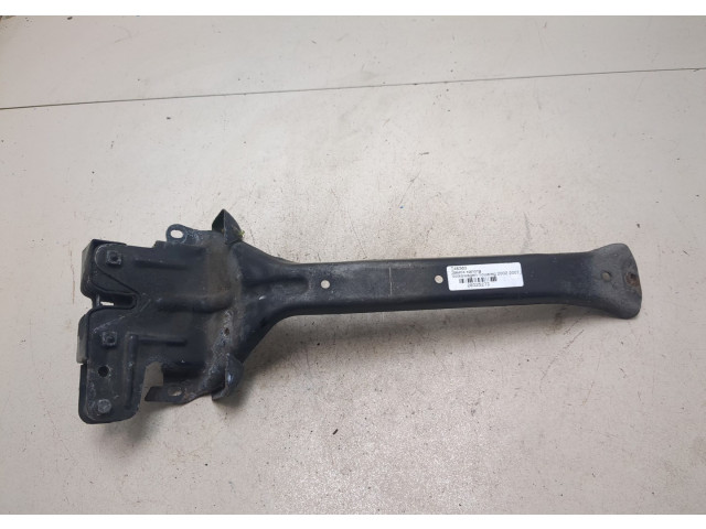 Замок капота  Volkswagen Touareg 2002-2007     