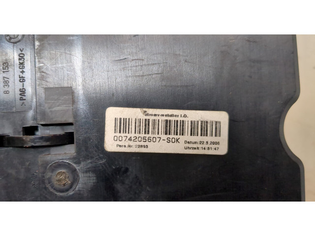 Блок предохранителей  BMW X3 E83 2004-2010         