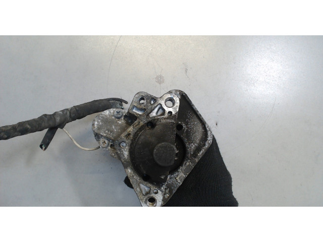 Стартер  Renault Clio 2009-2012 1.5  8200584675b   
