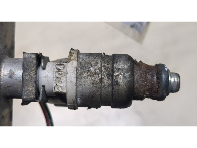 Форсунка топливная  Mitsubishi Colt 2008-2012    MN143973, MR988977     