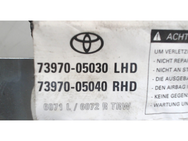 Подушка безопасности переднего пассажира  Toyota Avensis 1 1997-2003