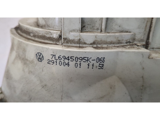 Задний фонарь     7L6945095K     