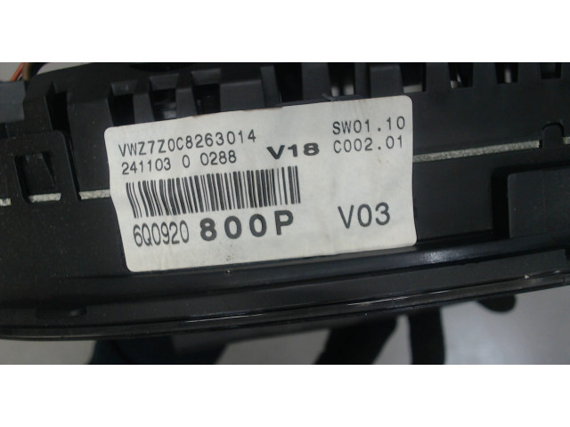 Панель приборов  Volkswagen Polo 2001-2005       6Q0920800P    1.2  Бензин