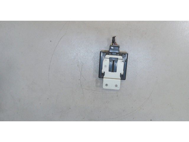 Блок комфорта  Mitsubishi L200 1996-2006      mr166014   