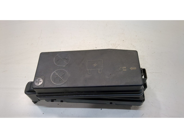Блок предохранителей  Opel Antara      95471068, 1068U0163   