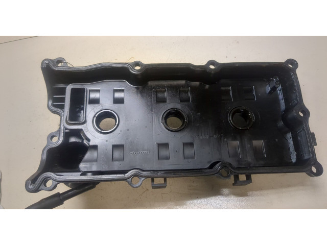 Клапанная крышка двигателя ДВС  Nissan 350Z 2002-2009 3.5     