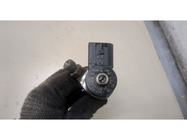 Форсунка топливная  Volkswagen Tiguan 2020-    05L130277E, 0445110835     