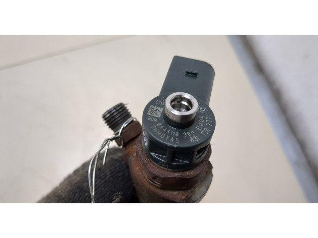 Форсунка топливная  Volkswagen Tiguan 2011-2016    03L130277J, 0445110369     