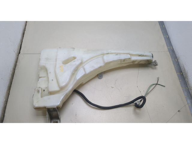 Бачок омывателя  Volkswagen Touareg 2007-2010    