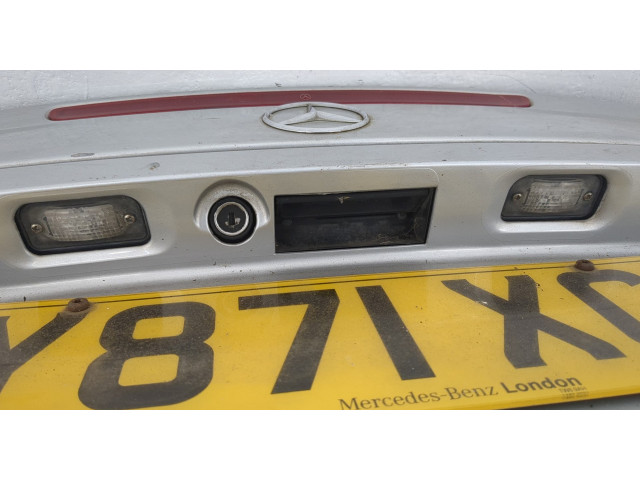 Замок багажника  Mercedes C W203 2000-2008       