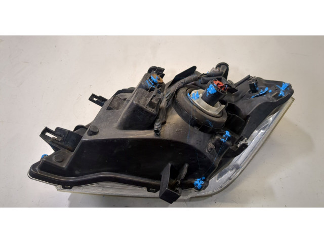 Фара передняя  Nissan Pathfinder 2004-2014 правая 