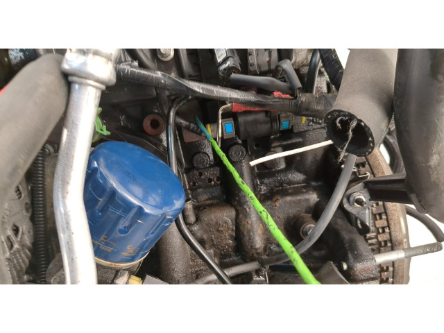 Форсунка топливная  Renault Scenic 2009-2012         